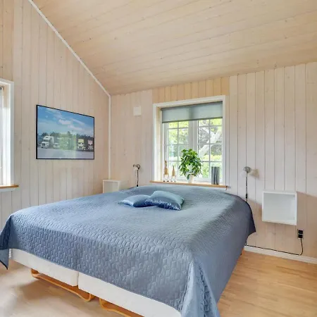 Regnwald Tatil Evi Spottrup