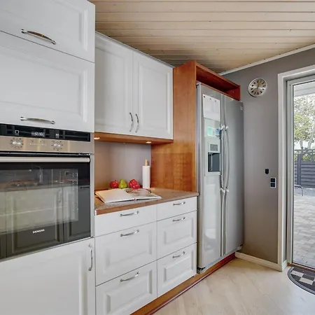 Feriehus Regnwald - 400m To The Fjord By Interhome *