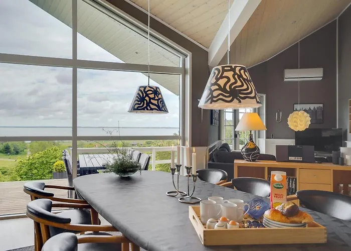 Regnwald - 400m To The Fjord By Interhome Feriehus *